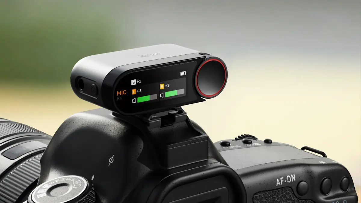ClipAir C20 receiver mounted on a camera